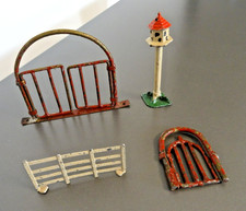 Collection D'attelages Anciens Jouet De Ferme - Miniatures VOG En Aluminium