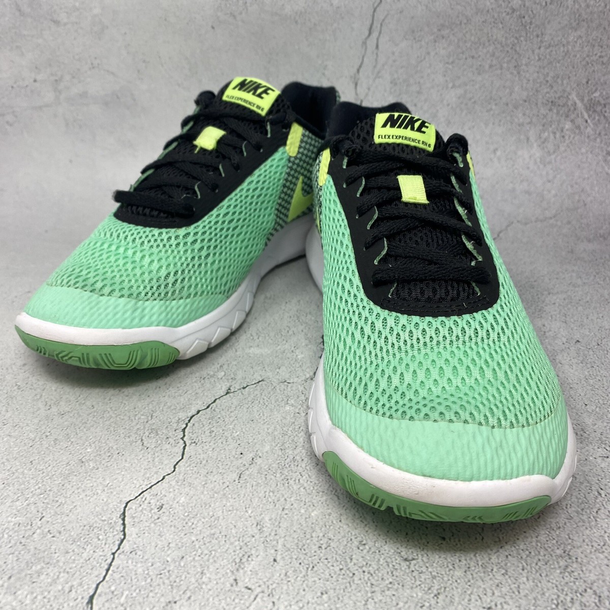 Nike Flex Experience RN Womens Running Shoes Sz M Neon Green