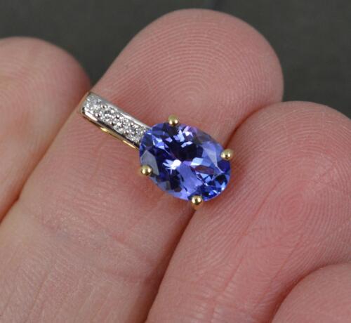 Quality 14ct Gold Tanzanite and Diamond Pendant