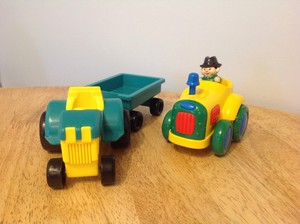 toys r us john deere tractor