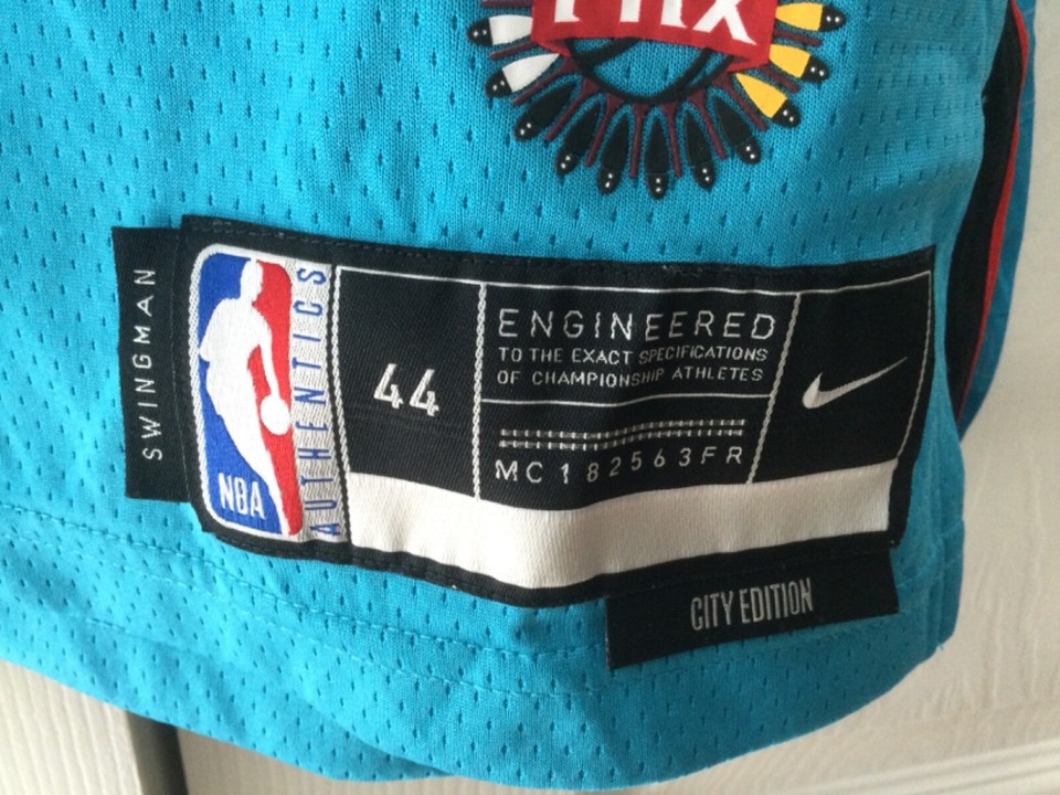 Mens Nike NBA Phoenix Suns 1 Devin Booker City Edition Jersey Size 44