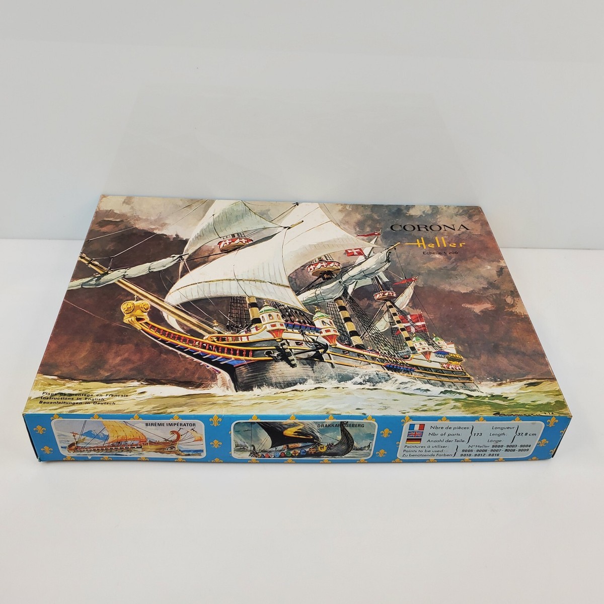 Heller Revell　 船 　戦艦　潜水艦 SHIP BOAT Revell 1/144 scale Type XXII German U-Boat with interior