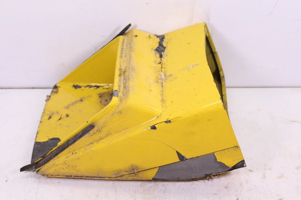 1997 POLARIS RMK 700 HEADLIGHT HOUSING Foto 2 de 4