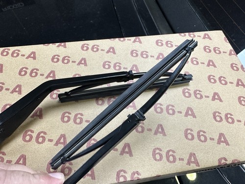 For MERCEDES W123 and C123 HEADLIGHT Set Arm And WIPER BLADE set Left And Right - Picture 5 of 12
