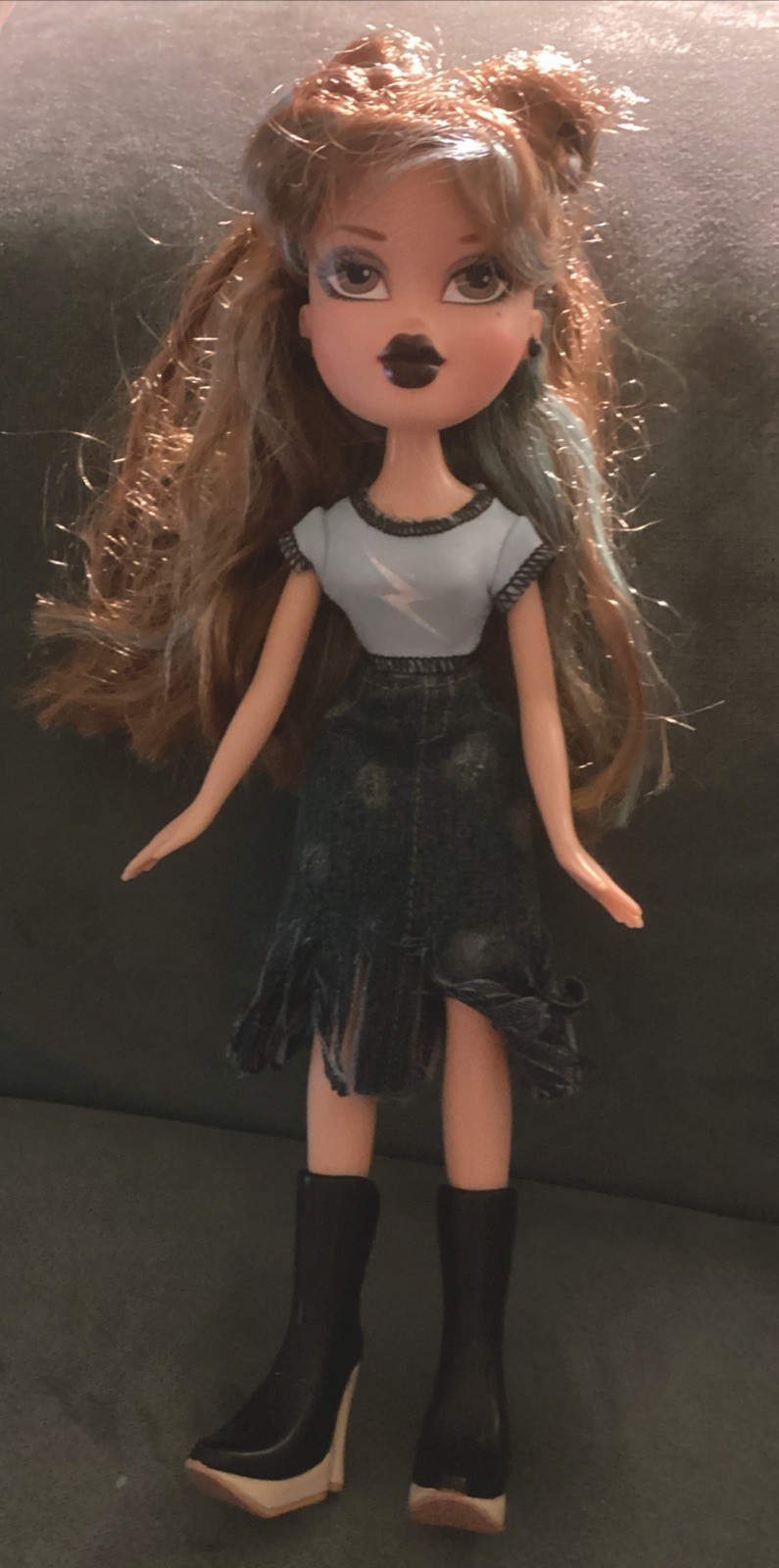 Bratz Pretty N Punk Yasmin Passion For Fashion Re-Dressed Do