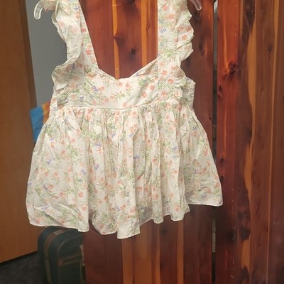 MABLE Floral Ruffle blouse Square Neck Sleeveless White Multicolor S