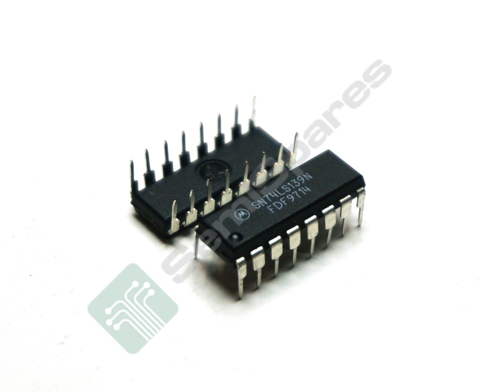 24 pcs. MOTOROLA SN74LS139N DUAL 2-TO-4 LINE DECODERS/DEMULTIPLEXERS