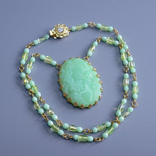 Uranium Glass Necklace 21'' Cameo Pendant Vaseline Green Czech Beads