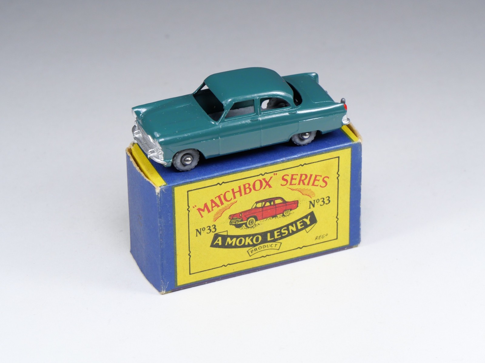 MATCHBOX 　No.33 FORD ZODIAC Matchbox 33a, Ford Zodiac - Free Price Guide & Review