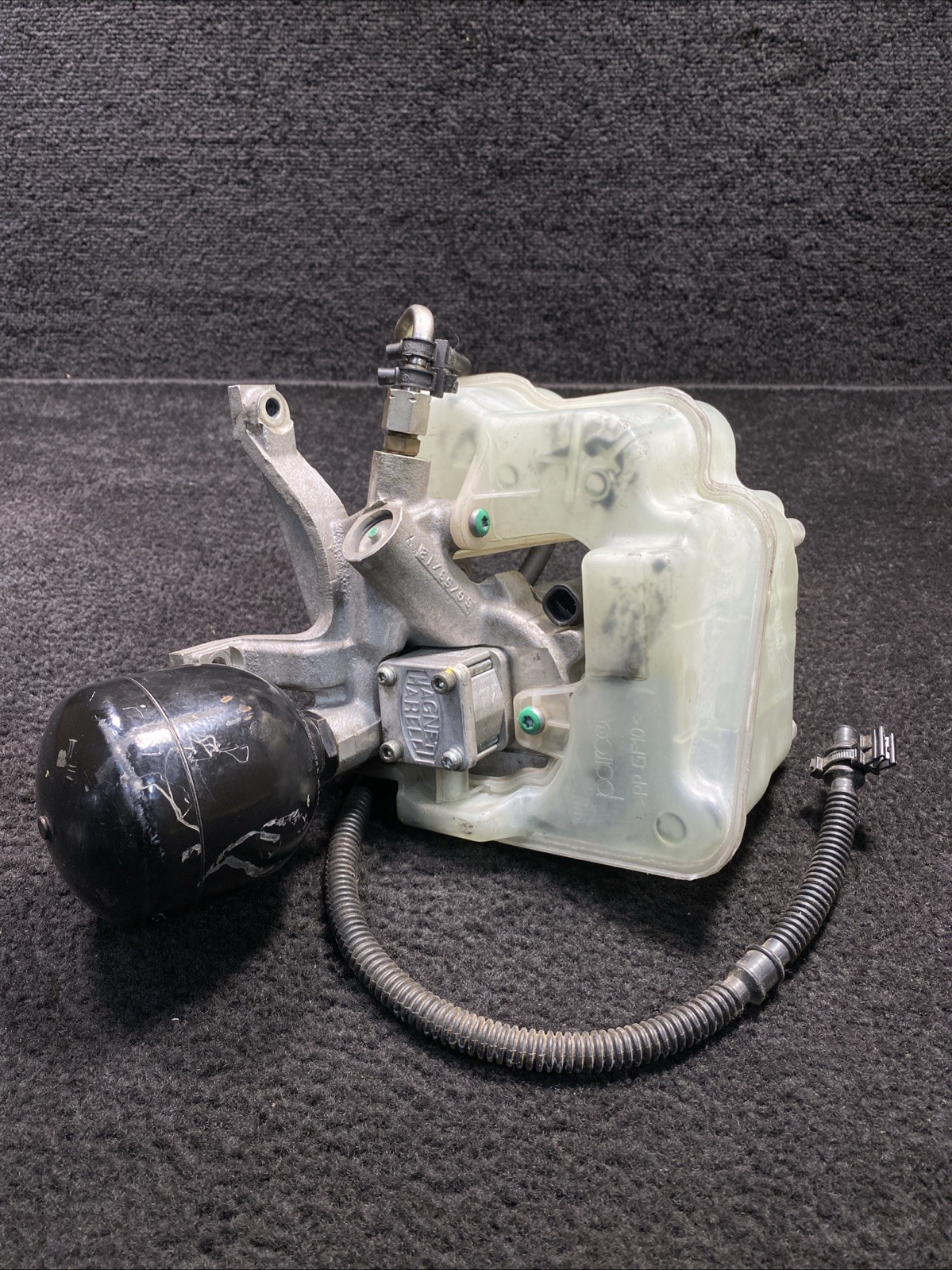 2013 Lamborghini Gallardo 10k Shifter Accumulator Oil Pump OEM 086301247C