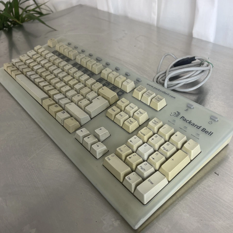 Packard Bell 5135I Keyboard Beige Wired 104 Keys QWERTY(Standard) for Desktop PC - Image 2 of 4