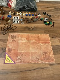 Lego System Pirates Set 6286 Skulls Esye Schooner inc Instructions, Figures 1993