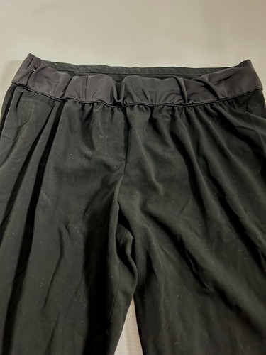 Liz Lange Maternity Target Womens Black Capri Pants Size 8 Cuffed Stretch - Picture 2 of 6