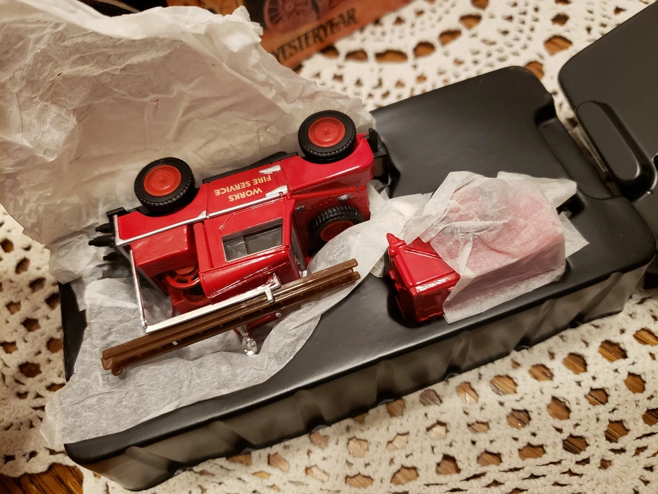 New Matchbox MOY1948 Land Rover Auxiliary YFE02 NEW in Box - Image 3 of 4