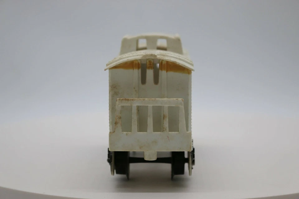 Unbranded 4-Wheel Star Spangled S Scale Plastic Spirit of 1776 Caboose 1776 - Image 4 of 4