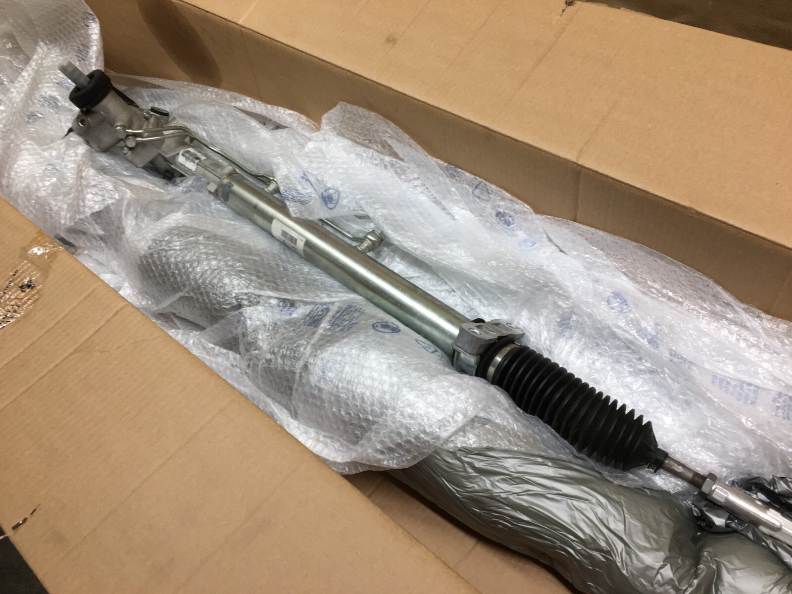 🦏 Genuine Ferrari Scatola Guida F142 Steering Rack Pinion Box OEM 000264539