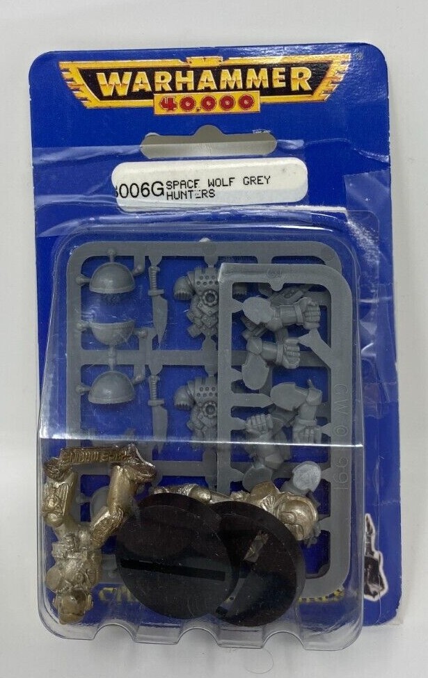 Games Workshop Warhammer 40K: Space Wolves – Personaggio O Miniatura In Blister (Edizione OOP, Logo Verde) Nuovo Sigillato
