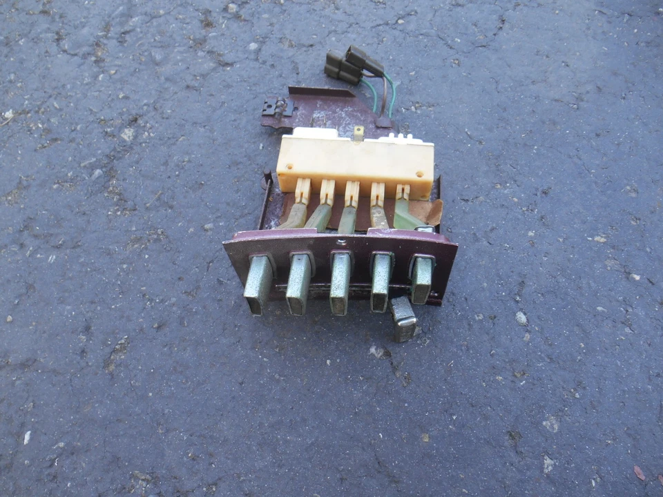 Moldura e interruptor MOPAR 1963 Chrysler 300J AC New Yorker 300K 413 ram curta - Imagem 2 de 4