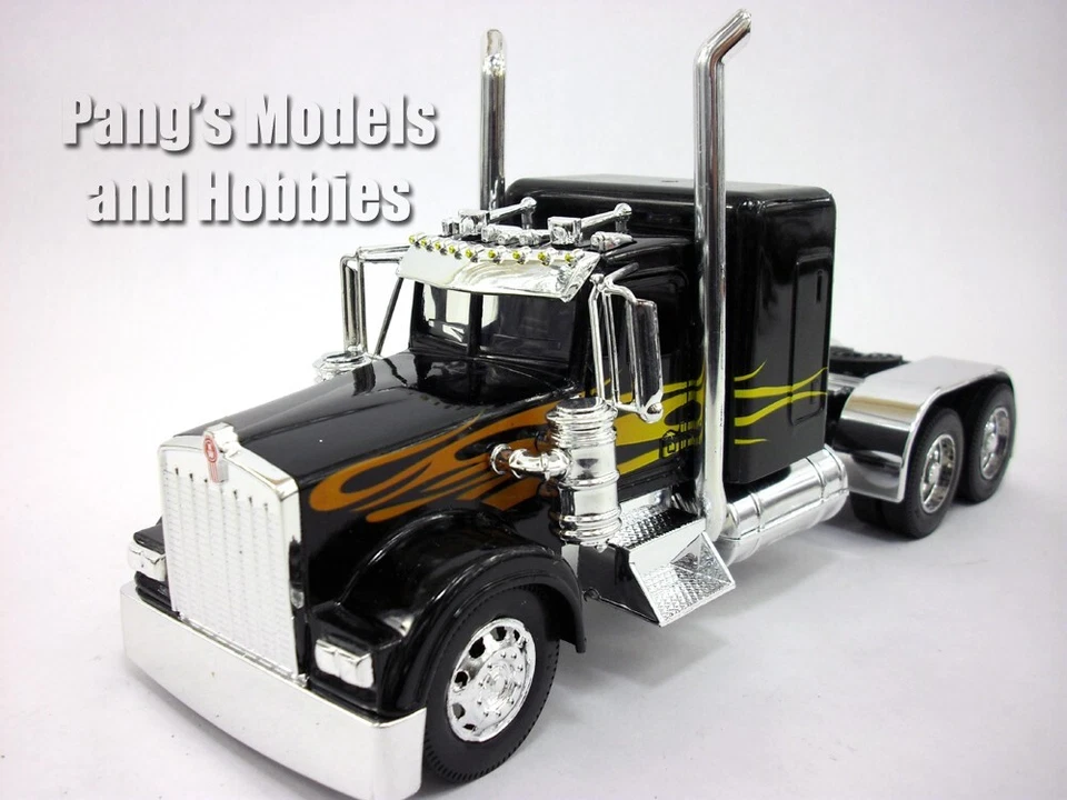 Kenworth W900 Custom Truck Cab 1/32 Scale Diecast Model - BLACK - YELLOW - Image 2 of 4