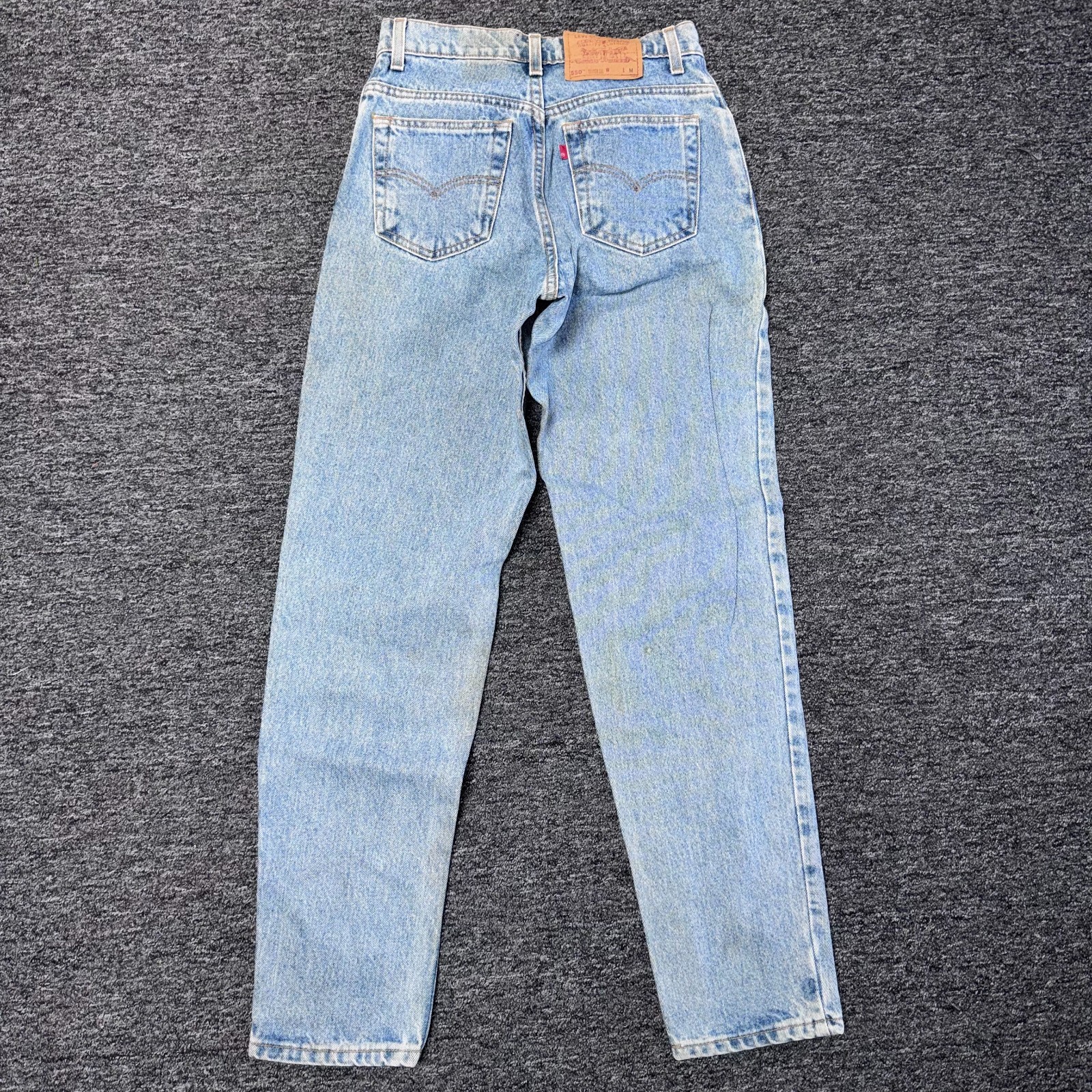 Vintage 90s Levi's 550 Relaxed Fit Tapered Leg USA Denim Jeans - Sz 7 Med Blue