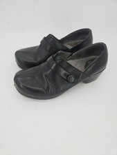 Dansko Tamara Slip On Clogs Buckle Detail Size 39 Closed Toe Nurses Shoes US 8.5