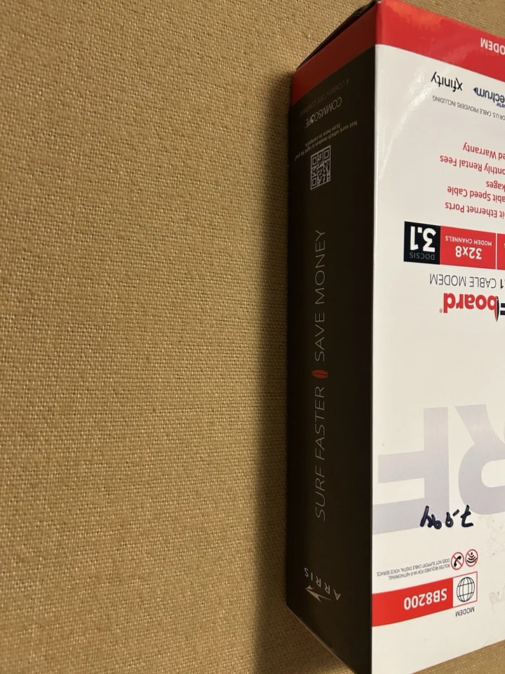 Arris SURFboard SB8200 DOCSIS 3.1 Gigabit Cable Modem White Wired 2 Gbps 2-Ports - Image 3 of 4