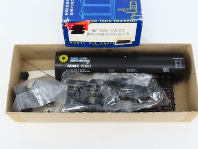 HO Scale Roundhouse Kit 3248 ADMX ADM Corn Sweeteners 50' Tank Car #15551