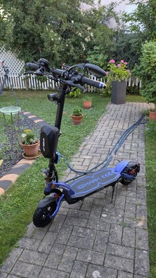 IO Hawk legend blau mit Kellermann Blinkerset, Fahrspaß pur!