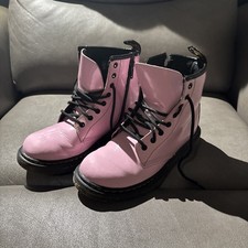 GUC KIDS DOC MARTEN DR MARTEN 1460 BOOT PINK KIDS SIZE 3 US 34 EU
