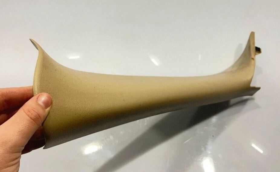 2000-2005 BUICK LESABRE LEFT A-PILLAR TRIM P/N 25766617 GENUINE OEM PART - Image 4 of 4