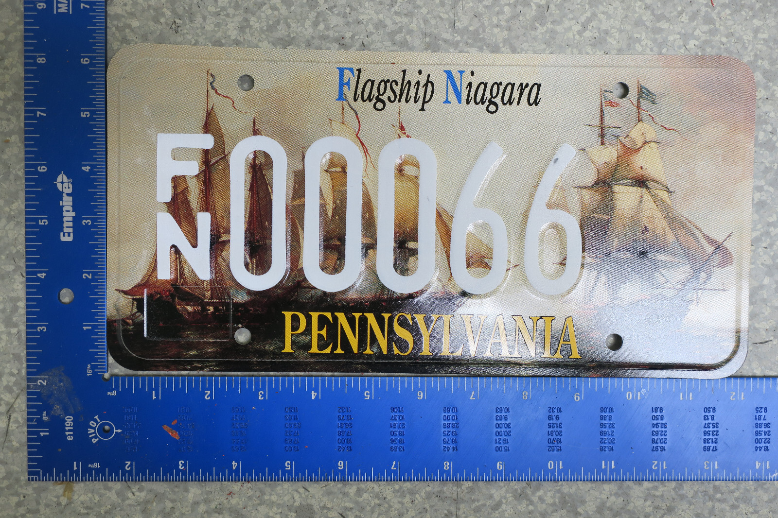 PENNSYLVANIA PA PENNA FLAGSHIP NIAGRA GRAPHIC SHIP LICENSE PLATE 66TH