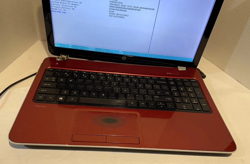 Portátil HP Pavilion 15-e088nr 15,6" (AMD A4 cuatro núcleos 1,5 GHz 4 GB) TAL CUAL Foto 3 de 4