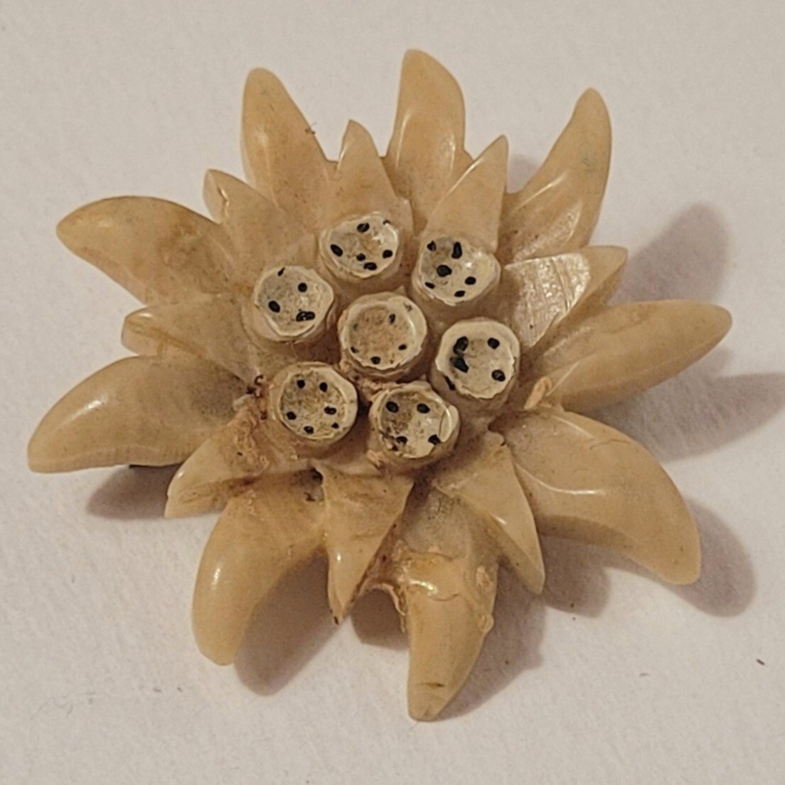Broche Vintage Fleur Edelweiss Art Déco - Métal Argenté, Couleur Beige, Occasion