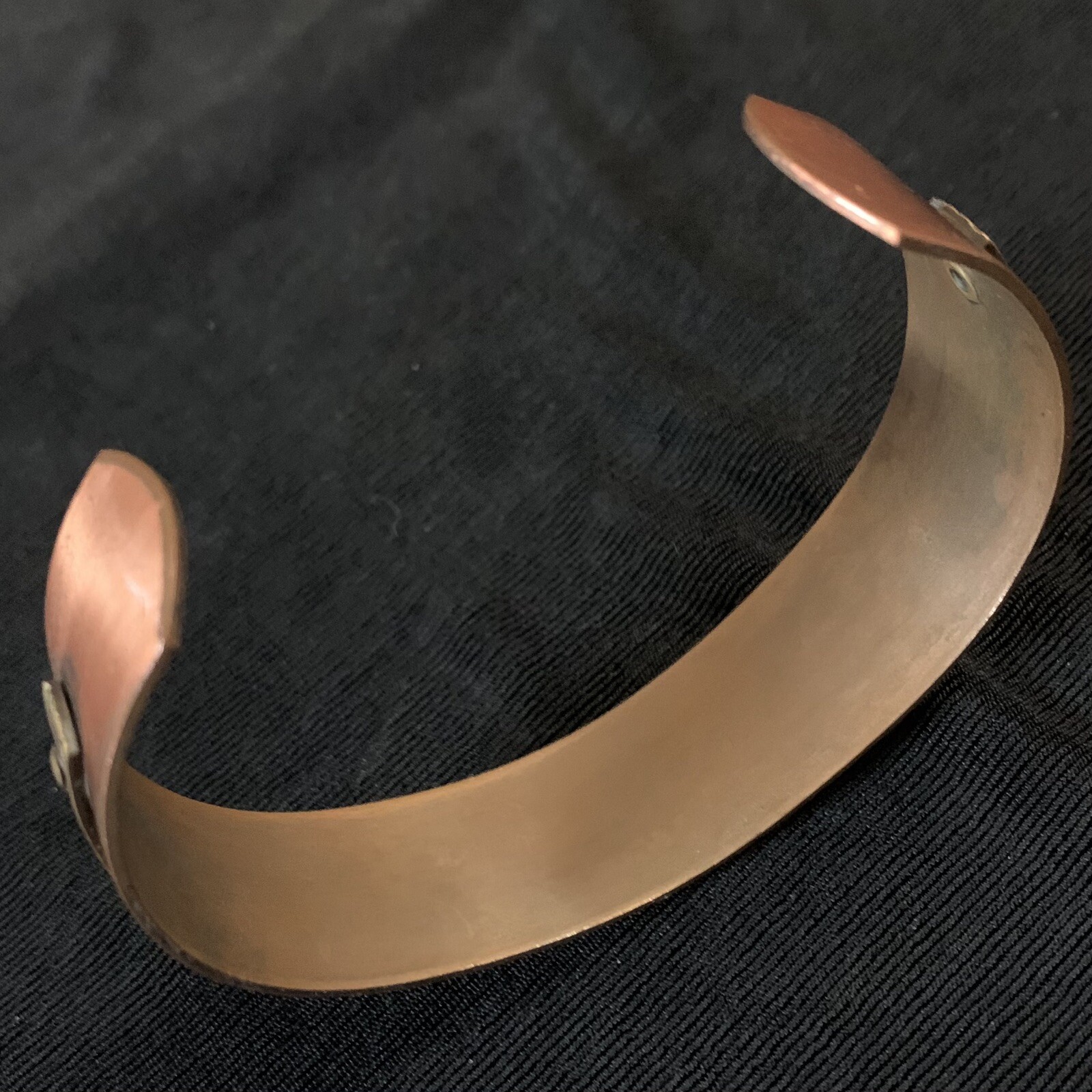 Vtg Solid Copper Repousse Cuff Open Bangle Bracel… - image 5
