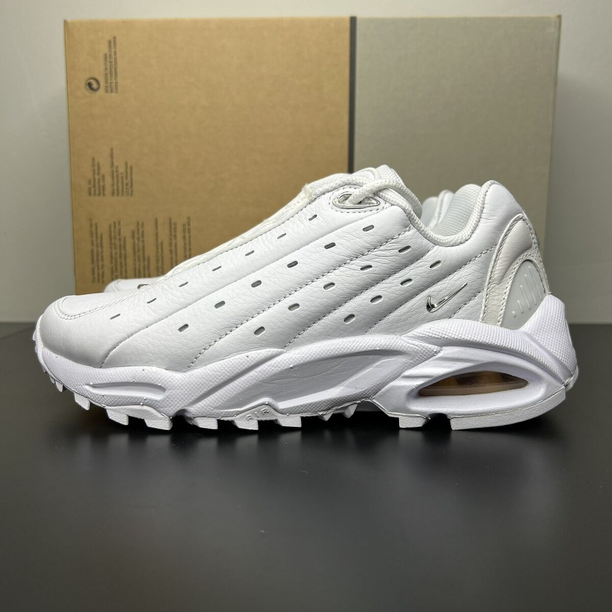 Size 4 - Nike NOCTA x Hot Step Air Terra White 195240804997 Size 4 - Nike NOCTA x Hot Step Air Terra White 195240804997