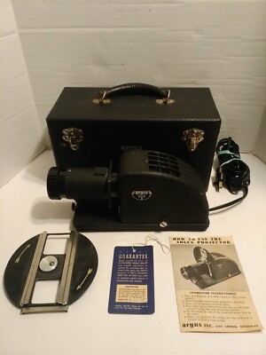 Vtg Argus PA 100 Slide Projector, Slide Wheel, Case & Manual 4'' Anastigmat *READ