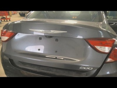 (LOCAL PICKUP ONLY) Trunk/Hatch/Tailgate Sedan With Rear View Camera Fits 15-17 