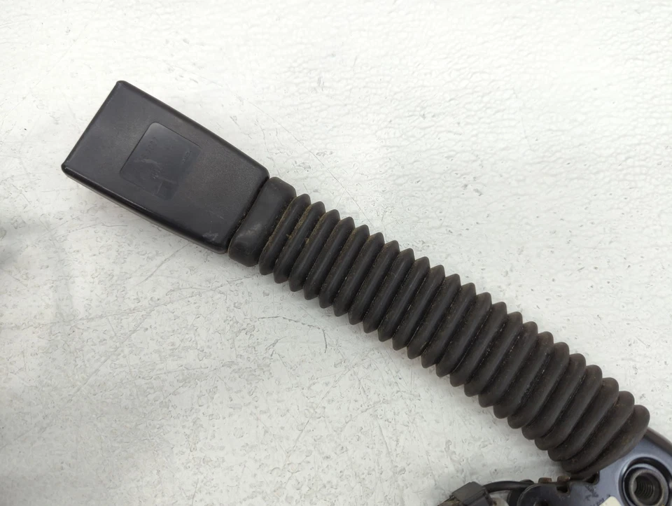 Cinturón de seguridad izquierdo conductor BMW 535i 2008-2010 retractor delantero L4L32 Foto 2 de 4