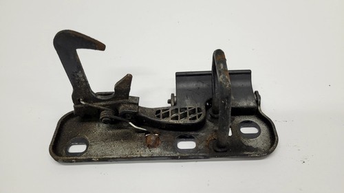 VW Golf 5  1K   Motorhaubeschloss Motorhaube Schloss  1K0823480  (19)