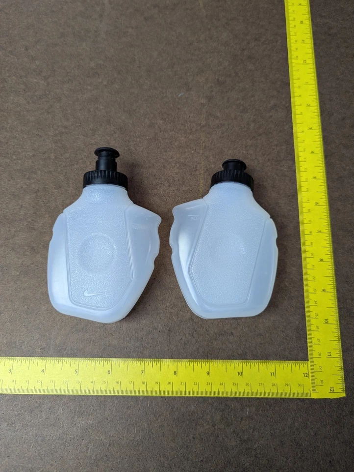 Cinturón de running Nike Lean de 2 botellas con 2 botellas Foto 3 de 4