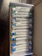 32 PCS -White Oral-B Precision Cleaning Toothbrush Replacement Brush Heads Set