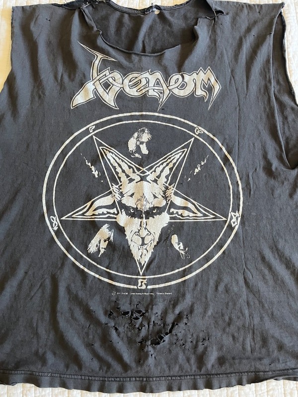 Vintage Venom — Black Metal Band graphic1980’s/early 90’s t-shirt