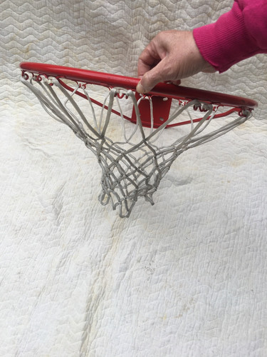 Vintage Red Heavy Duty Metal Basketball Hoop w/Net, 19" Rim Exc. Condition ⭐️