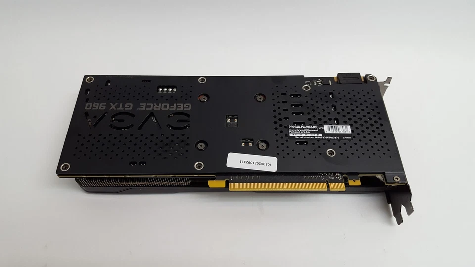 Tarjeta de video EVGA Nvidia GeForce GTX 960 4 GB GDDR5 PCI Express x16 Foto 3 de 3