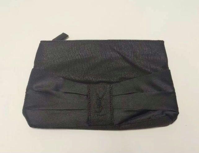 Pochette pochette Yves Saint Laurent YSL con logo ricamato e specchio #06b19e