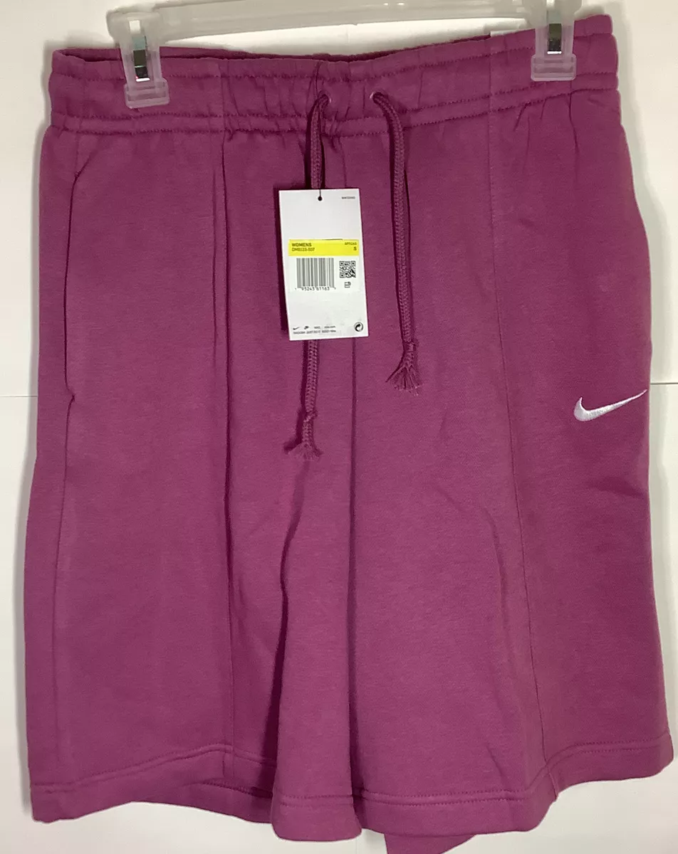 Purple nike hotsell sweat shorts