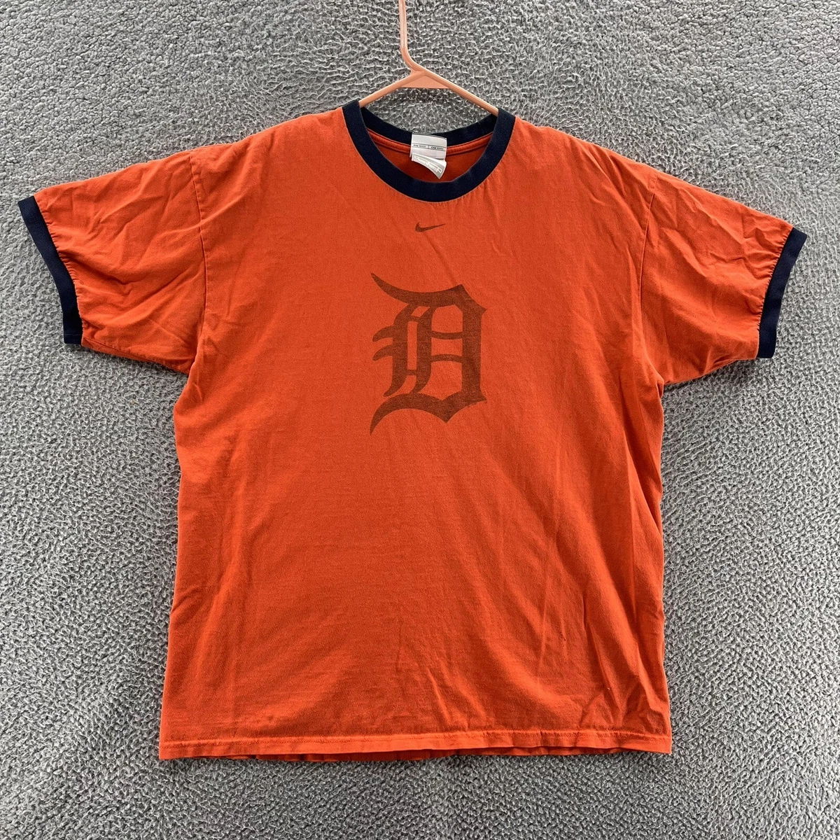 VINTAGE Detroit Tigers T Shirt Men Large Orange Nike Ringer Center