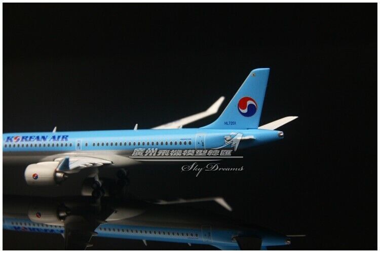 大韓航空 CS300 KOREAN AIR｜JC Wings 1/400 1:400 JC WINGS KOREAN AIR CS300 Passenger Airplane Plane
