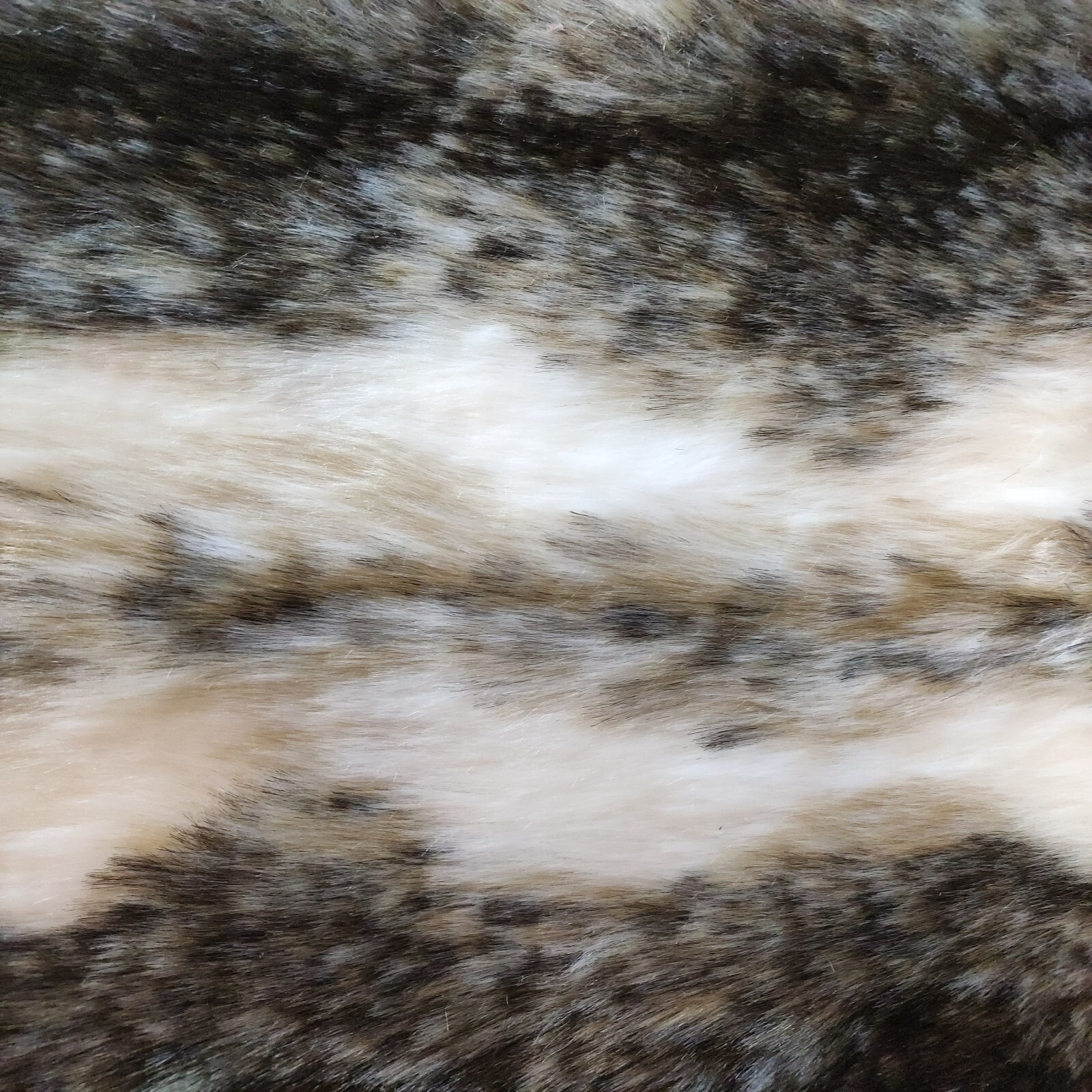 Luxury Faux Wolf Fur Fabric Multiple Lengths & Colours AC 435 eBay