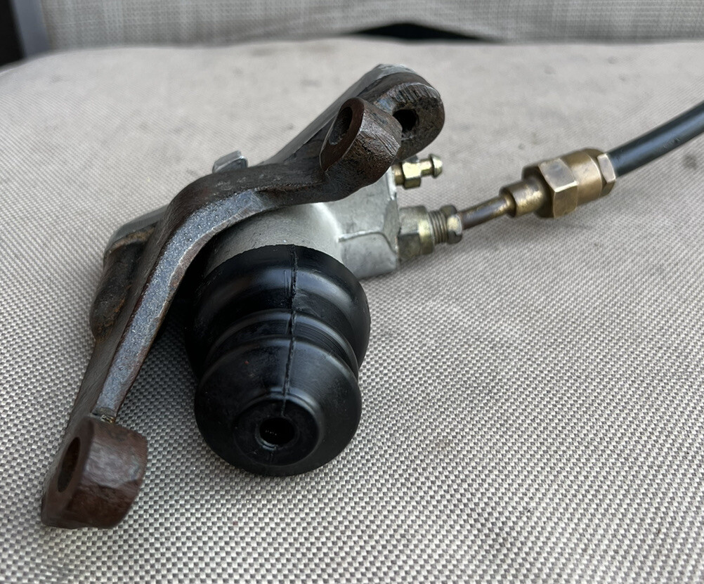 HOLDEN 195662 FEFCFBEK SPECIALSTANDAD GENUINE PBR CLUTCH SLAVE CYLINDER! EC eBay